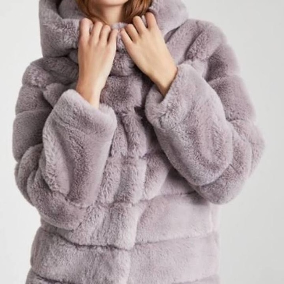 BCBGMAXAZRIA FAUX FUR COAT IN WHITE ONLY - Picture 4 of 16